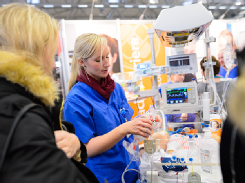 Vielfältige Ausbildungsmöglichkeiten in der Uniklinik Köln, Foto: Uniklinik Köln Vielfältige Ausbildungsmöglichkeiten in der Uniklinik Köln, Foto: Uniklinik Köln