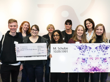 Die glücklichen Gewinner der MTLA-Schule des Klinikums Frankfurt-Hoechst, Foto: Uniklinik Köln