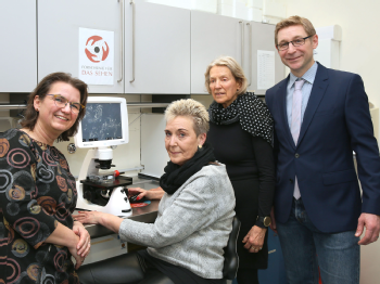 v. l. n. r.: Martina Schönhals, Gabriele Braun, Anne Christine Kerp, Prof. Dr. Felix Bock, Foto: Reinhold Friedemann