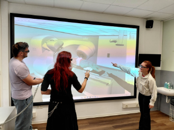 Der neue virtuellen Linearbeschleuniger im Einsatz, Foto: Corinna-Caroline Schulz-Lakenbrink Anschaffung Virtueller Linearbeschleuniger