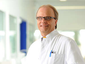 Prof. Dr. Bernd Böttiger, Foto: Uniklinik Köln Prof. Dr. Bernd Böttiger, Foto: Uniklinik Köln
