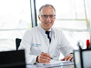 Prof. Dr. Thomas Benzing, Direktor der Klinik II für Innere Medizin