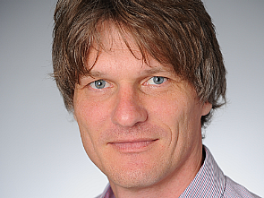 Univ.-Prof. Dr. Bent Brachvogel, Foto: Uniklinik Köln