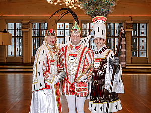 Kölner Dreigestirn der Karnevalssession 2019, Foto: Festkomitee Kölner Karneval/Coelln Coleuer Kölner Dreigestirn der Karnevalssession 2019, Foto: Festkomitee Kölner Karneval/Coelln Coleuer