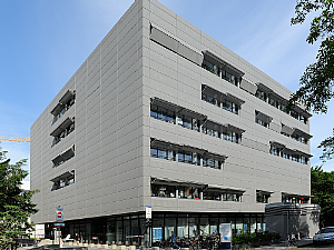 Gebäude des ZMMK, Foto: Michael Wodak Gebäude des ZMMK, Foto: Michael Wodak