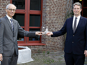 Prof. Dr. Bernd Bertram und Prof. Dr. Claus Cursiefen (v.l.), Foto: Dorothea Hensen