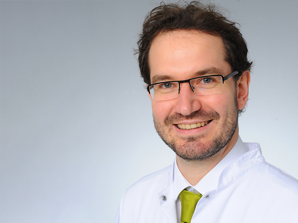 Neuer Fortbildungspodcast mit Prof. Warnke - Uniklinik Köln