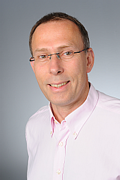 Univ.-Prof. Dr. Uwe Fuhr