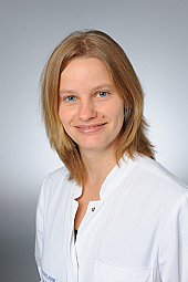 Dr. Pia Floßdorf