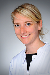  Leandra Schwabe