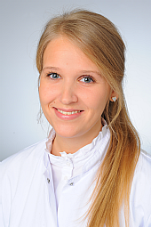 Dr. Elena Bauer