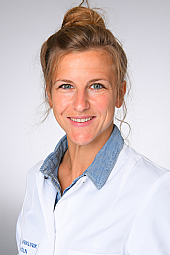  Aline Seger