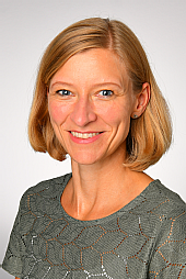  Christiane Ernst