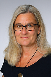  Karin Petersen