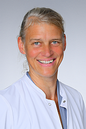 Dr. Claudia Potthoff